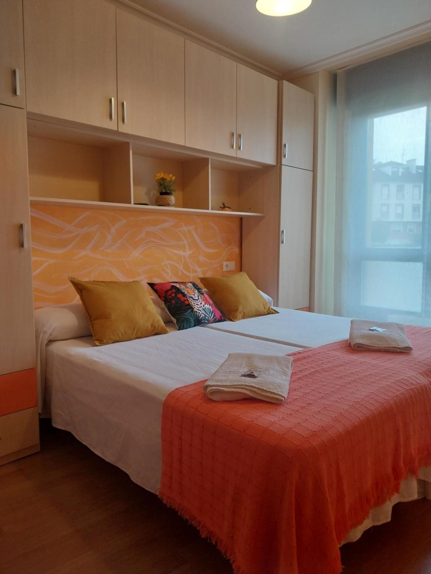 Apartamento El Horrin Colunga Esterno foto